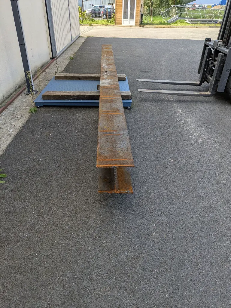 Poutrelle profil HEA 260 L: 5m60   26 cm x 26 cm  