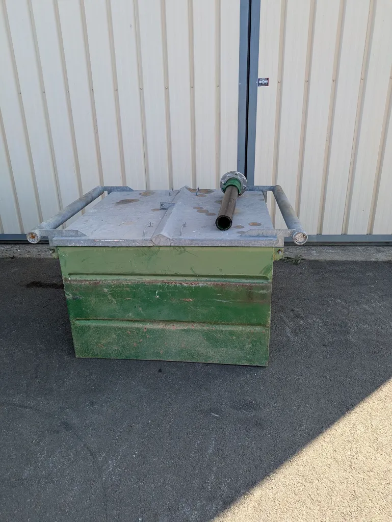 Cuve 25 m³ (25 000 L) double paroi GNR / Gazole + 2 volucompteurs (photo 2)