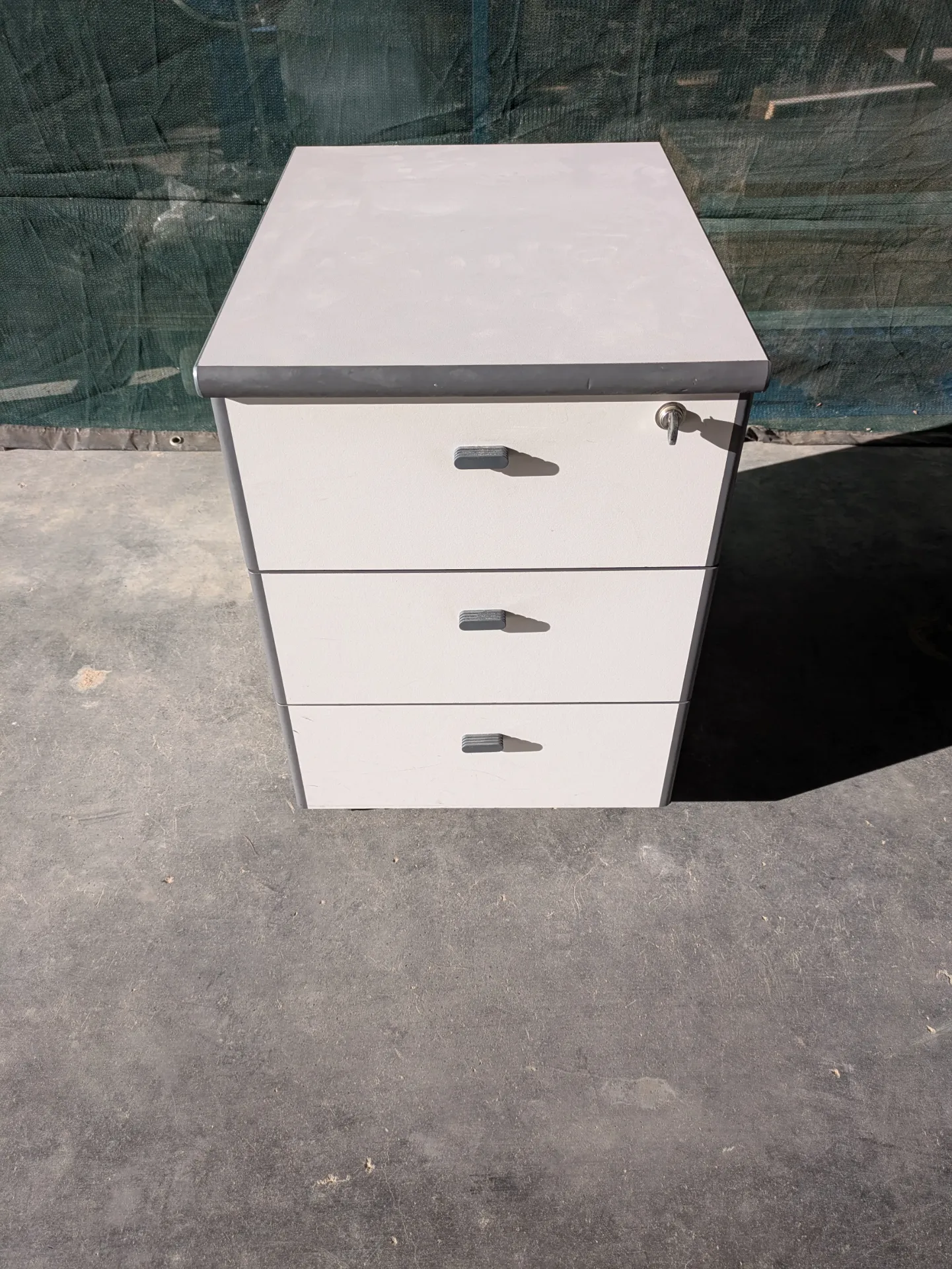 Meuble de bureau 3 tiroirs