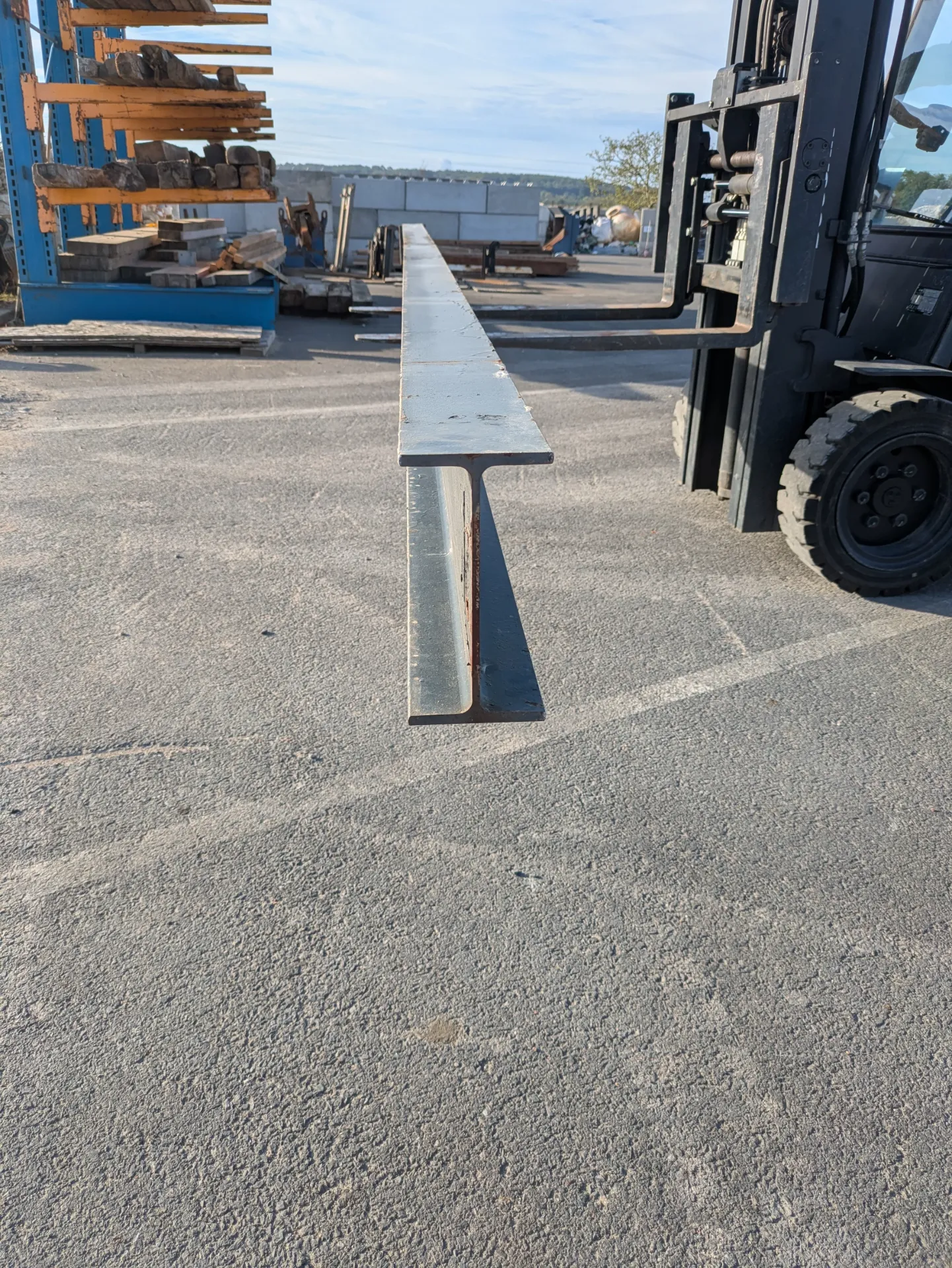 Poutrelle profile IPN en acier L 5,20 m l 11 cm x H 22 cm