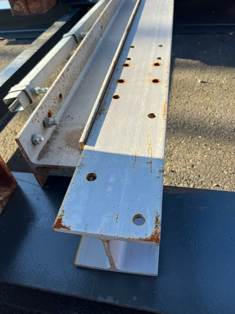 Poutrelle profile H en acier L 4,08 m l 12 cm H 11,5 cm 