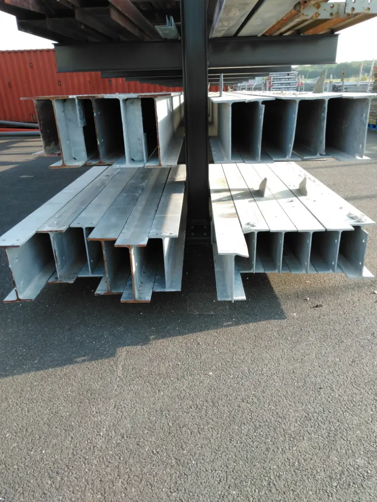 Poutrelle profile IPN en Galva L 7,50 m l 11 cm H 22 cm    