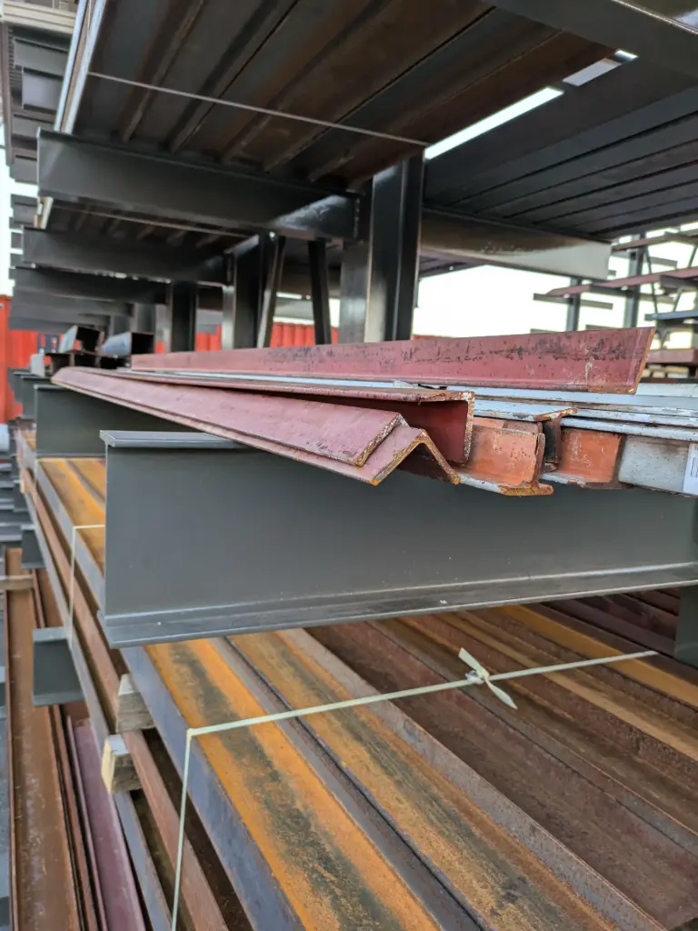 Cornière en acier L 2,05 m 5 cm x 5 cm