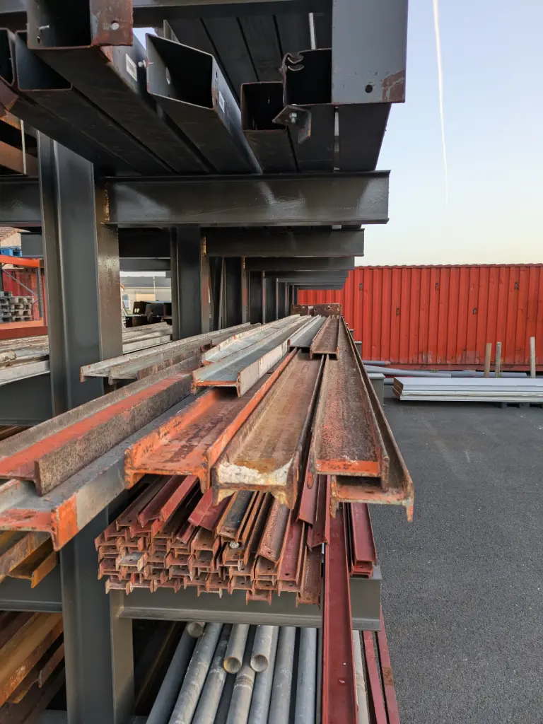 Poutrelle profil IPN L 6 m x 10 cm x 5 cm 