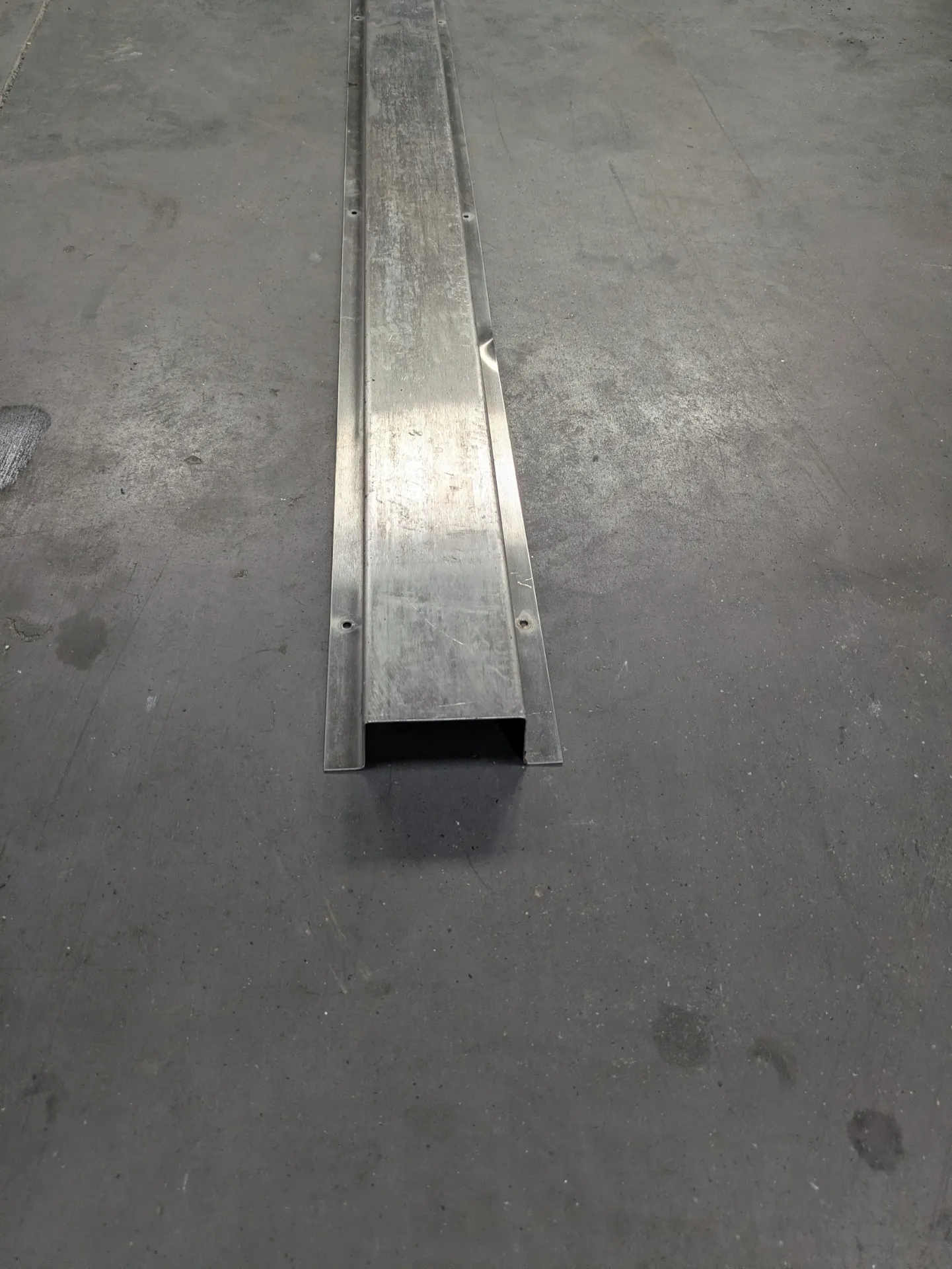 Protection en Inox L : 2m20 largeur 120 mm 