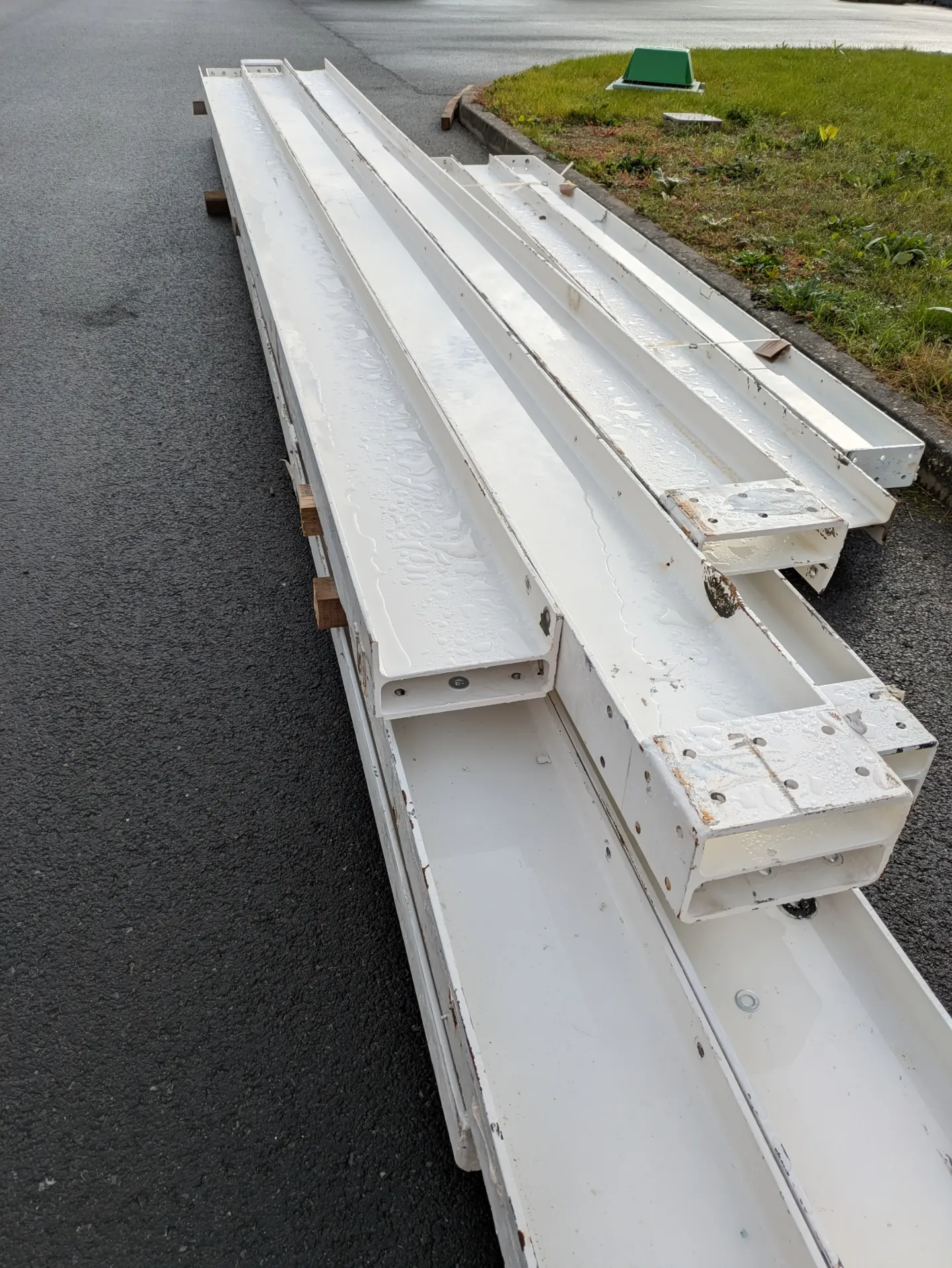 Poutrelle profil IPN 240 L: 5m55   24cm x 12cm