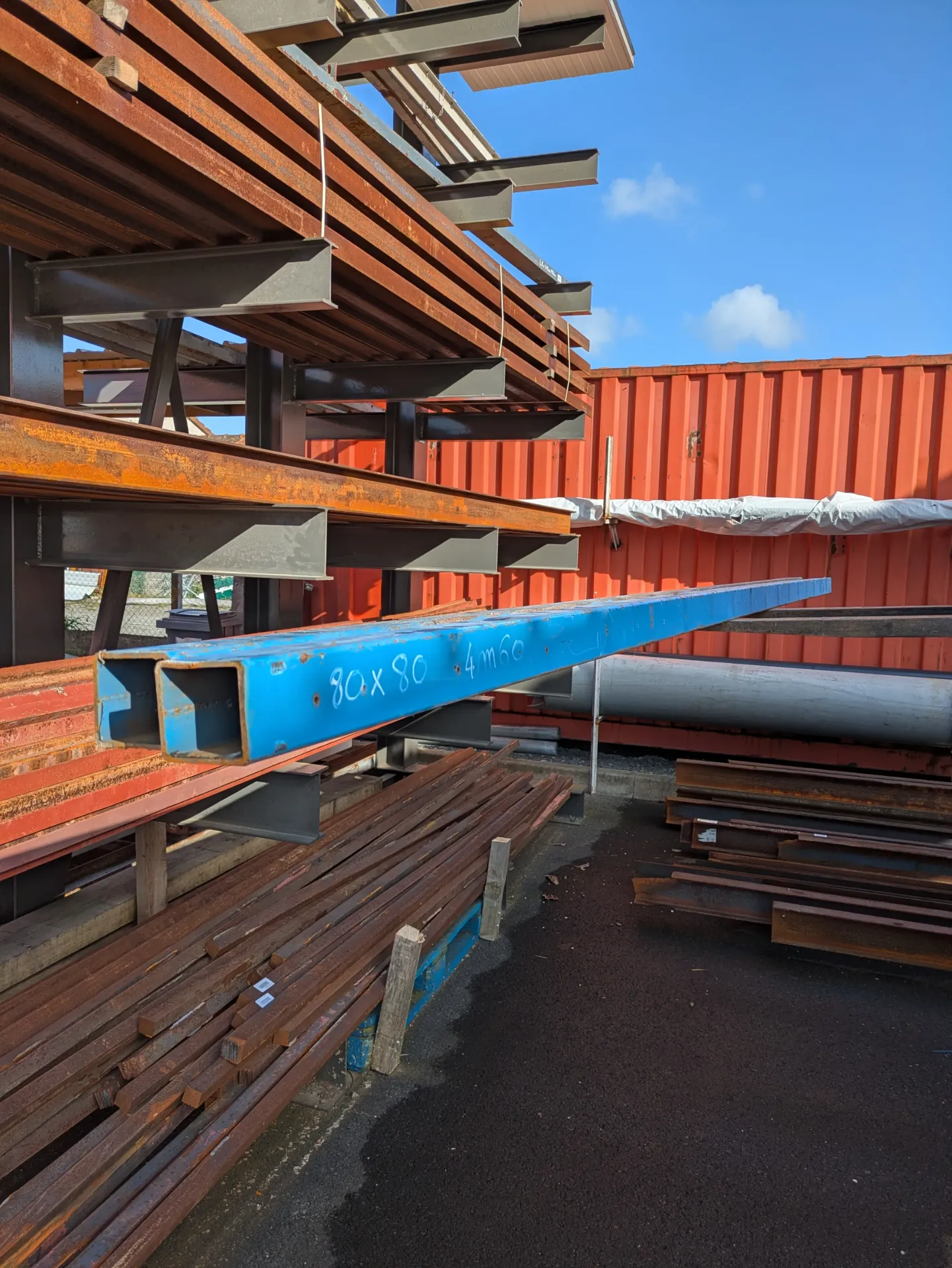 Tube carré 80 x 80 4m60