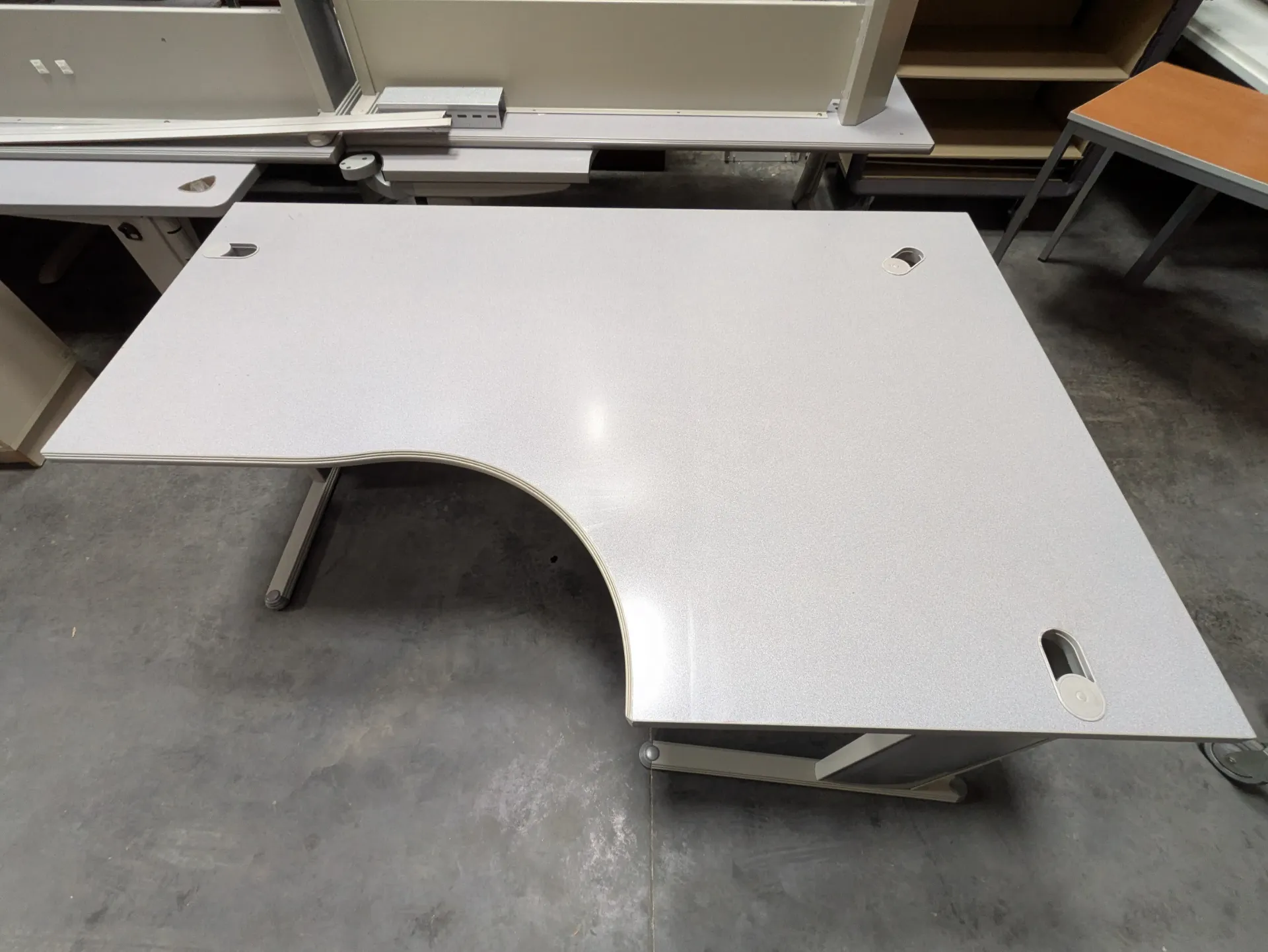 Bureau d'angle 160 cm x 80 cm
