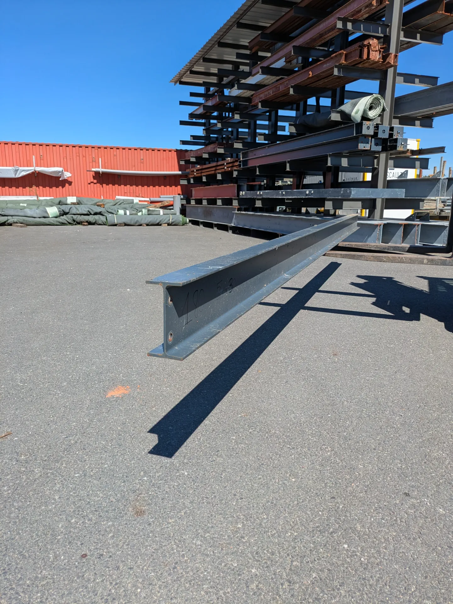 Poutrelle profil IPN 180 L: 3 m 45