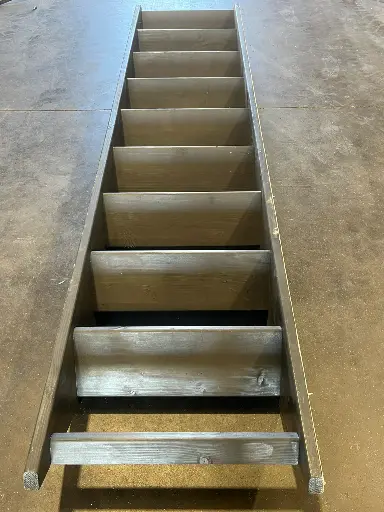 Escalier de meunier sapin L 2,67 m l 60 cm 